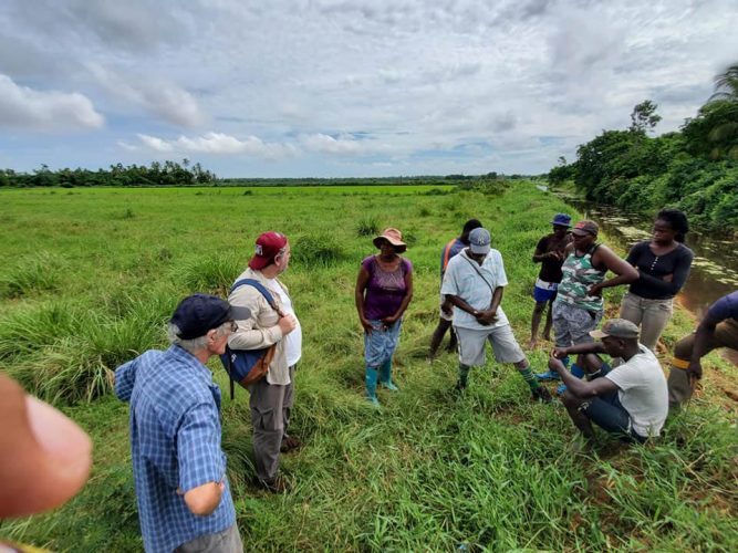 Director of the EAAF Dr. Luis Fondebrider (second from left) visited the area where the bodies of Joel and Isaiah Henry were discovered. He was accompanied by relatives of the teenagers. (Photo taken from Nigel Hughes’ Facebook page)