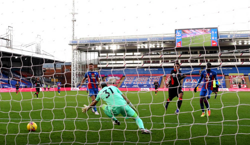 Liverpool’s Thrash Palace clinched 7-0 to go six points clear
