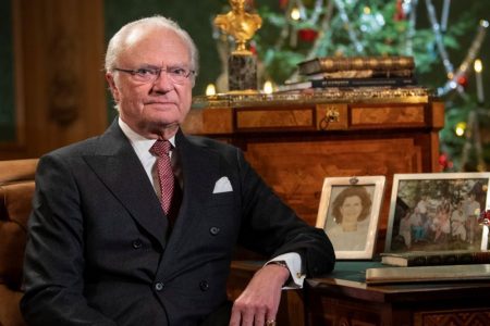 FILE PHOTO: Sweden's King Carl Gustaf poses for a photo before recording his annual Christmas Day speech to the nation, at Stockholm Castle, Sweden, December 16, 2019. Fredrik Sandberg/TT News Agency/via REUTERS