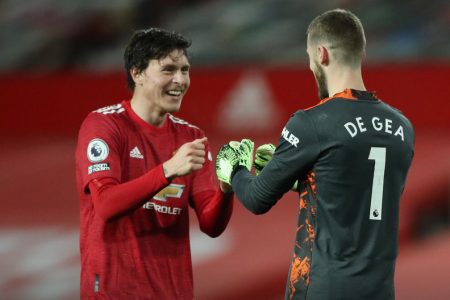 Manchester United’s David de Gea and Victor Lindelof celebrate their fifth goal scored by Daniel James Pool via REUTERS/Nick Potts.
