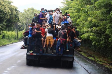 Honduran migrants (Reuters photo)