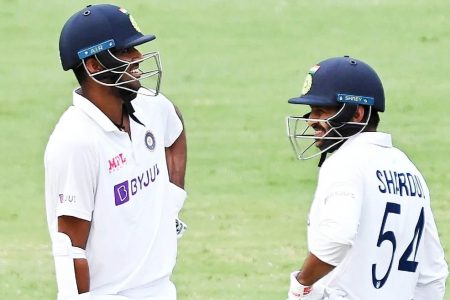 Washington Sundar and Shardul Thakur defied the Australian bowlers yesterday.
