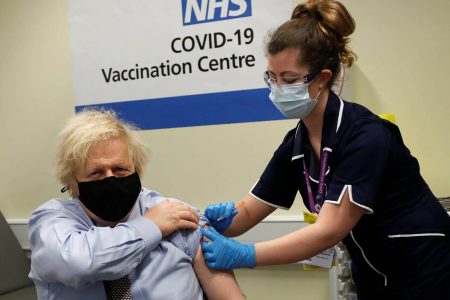 UK Prime Minister Boris Johnson receiving his AstraZeneca vaccine(REUTERS photo)
