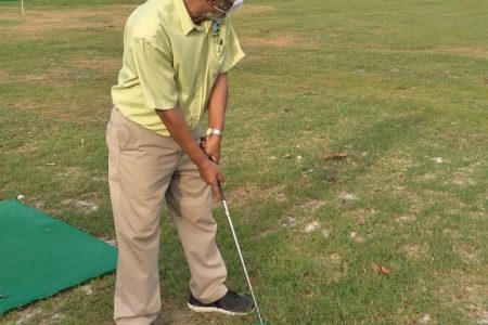 Former President/Prime Minister, Samuel Hinds will take the tee off honors in the inaugural Assuria General Insurance three-hole golf tournament which starts Wednesday at the Nexgen Golf Academy on Woolford Avenue.