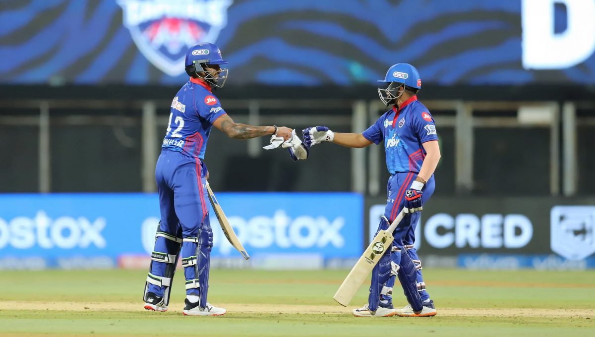 Openers Shikhar Dhawan and Prithvi Shaw’s entertaining knocks helped Delhi Capitals chase down a challenging total with ease. (Picture courtesy IPL website)