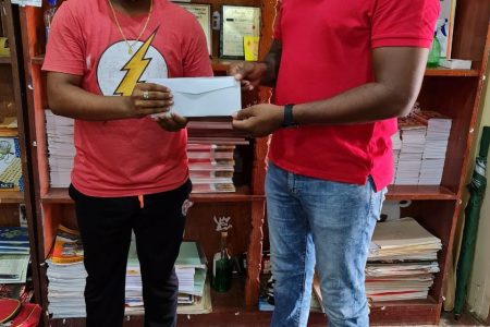 Sandeep Ramdass hands over sponsorship to BCB PRO Simon Naidu