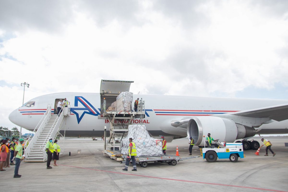 The shipment of vaccines being offloaded from the aircraft yesterday. (Ministry of Health photo)
