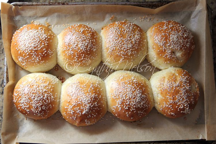 Homemade Sesame Seed Burger Buns (Photo by Cynthia Nelson)