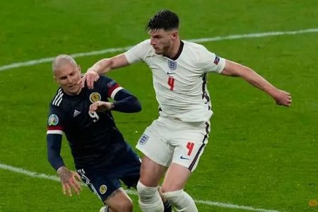 England and Scotland shared the spoils yesterday in their Euro 2020 ` Battle of Britain’ encounter.
