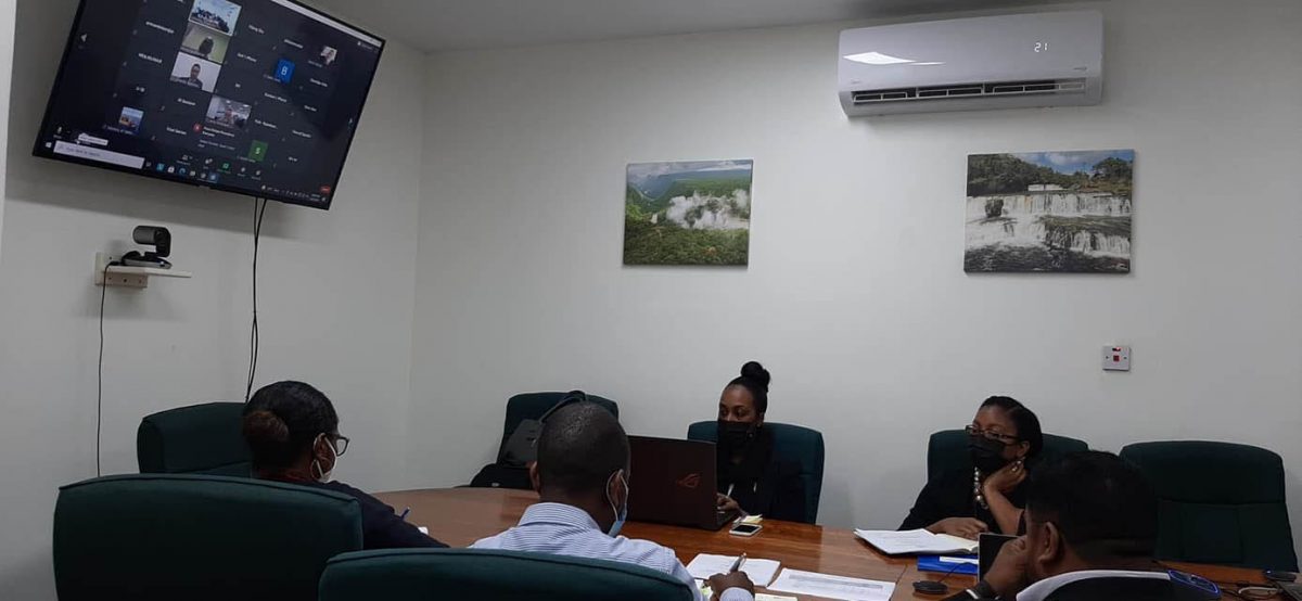 A photo taken during the pre-bid meeting yesterday. (Ministry of Natural Resources website)