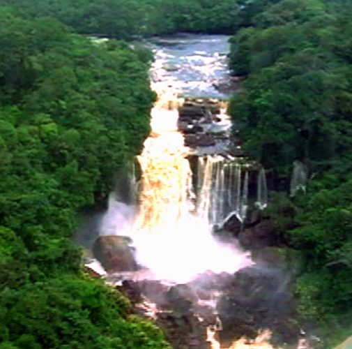  The Amaila Falls