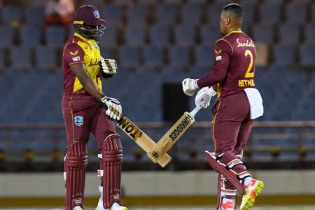 Shimron Hetmyer (right) is labelled as the batting leader by Dwayne Bravo.
