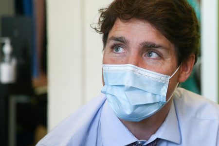 Canada's Prime Minister Justin Trudeau visits a vaccination site, amid the coronavirus disease (COVID-19) pandemic, in Montreal, Quebec, Canada July 15, 2021. REUTERS/Christinne Muschi