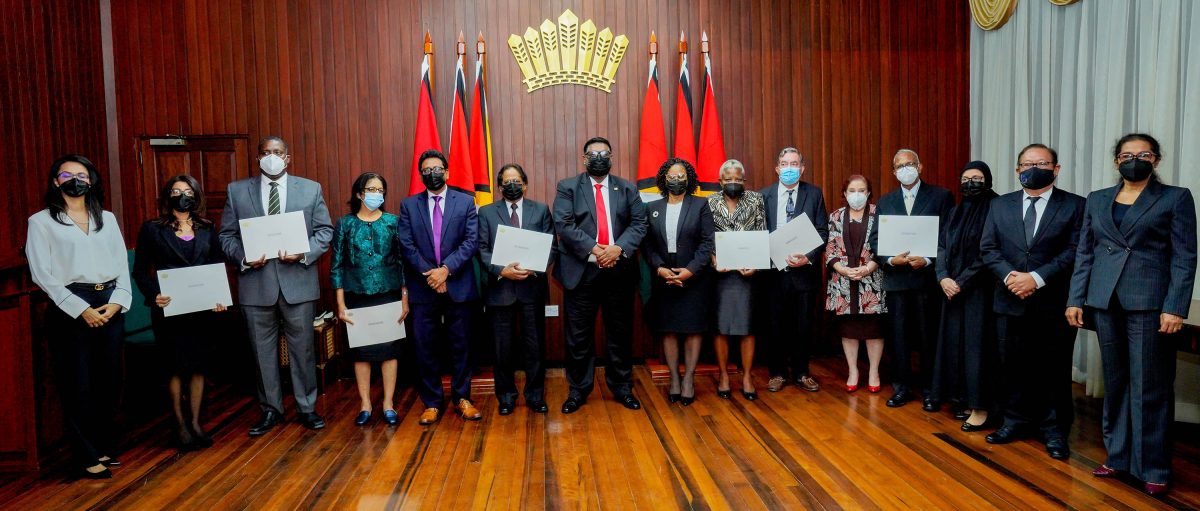 President Irfaan Ali (seventh, from left) with the newly-sworn in members of the Law Reform Commission and other officials, including acting Chancellor Yonette Cummings-Edwards, Minister of Parliamentary Affairs Gail Teixeira and Guyana Bar Association (GBA) President Pauline Chase