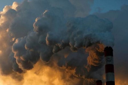 Smoke and steam billows from Belchatow Power Station, Europe’s largest coal-fired power plant operated by PGE Group, near Belchatow, Poland November 28, 2018. REUTERS/Kacper Pempel/File Photo