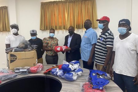 The GBA handed over the equipment yesterday to the 15 affiliated boxing gyms nationwide during a press briefing in the boardroom at the Ministry of Culture, Youth and Sport.
