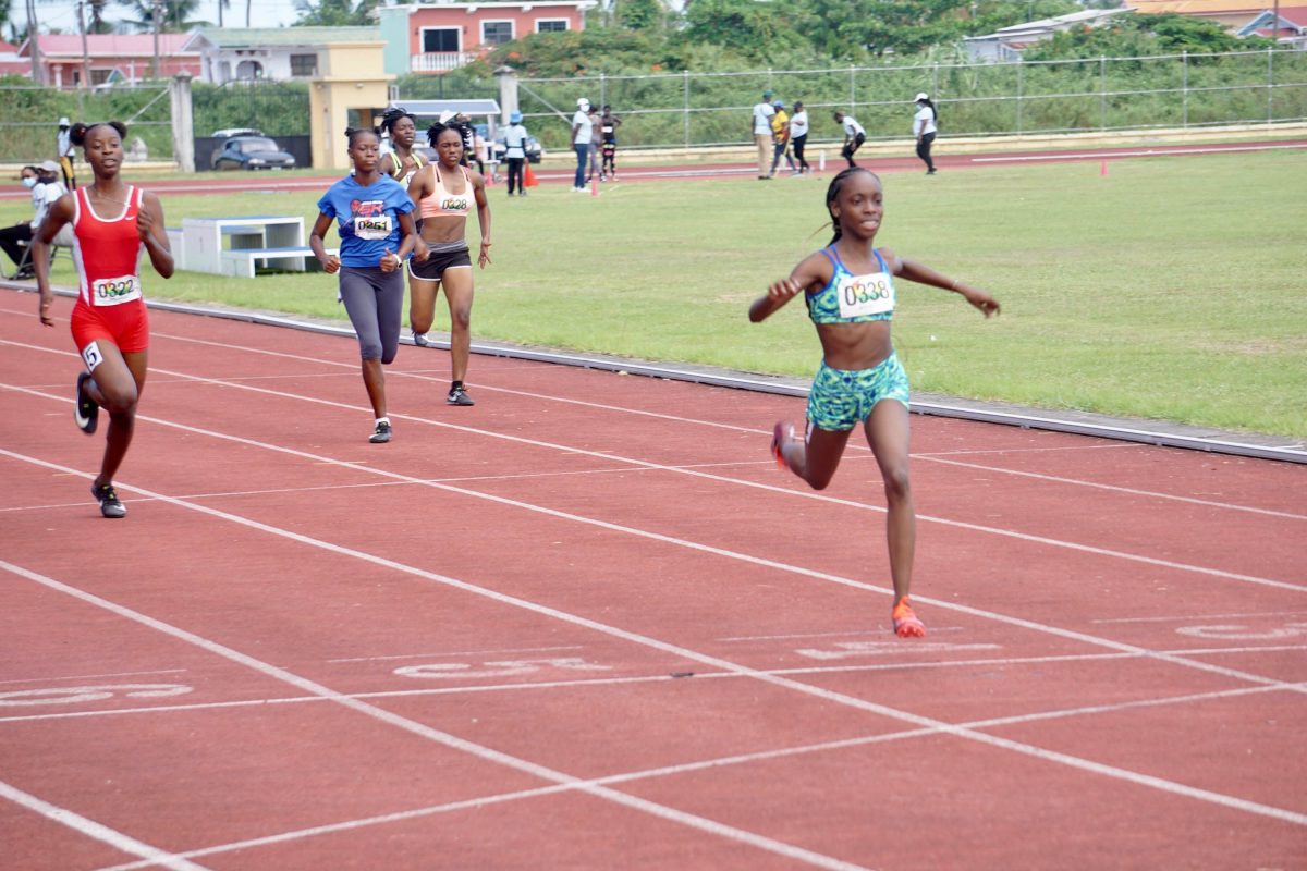 The diminutive Karese Lloyd of the Running Brave Athletic Track Club brought her talents back to lane four and recorded a sprint double yesterday at the National Track and Field Centre. (Emmerson Campbell photo)