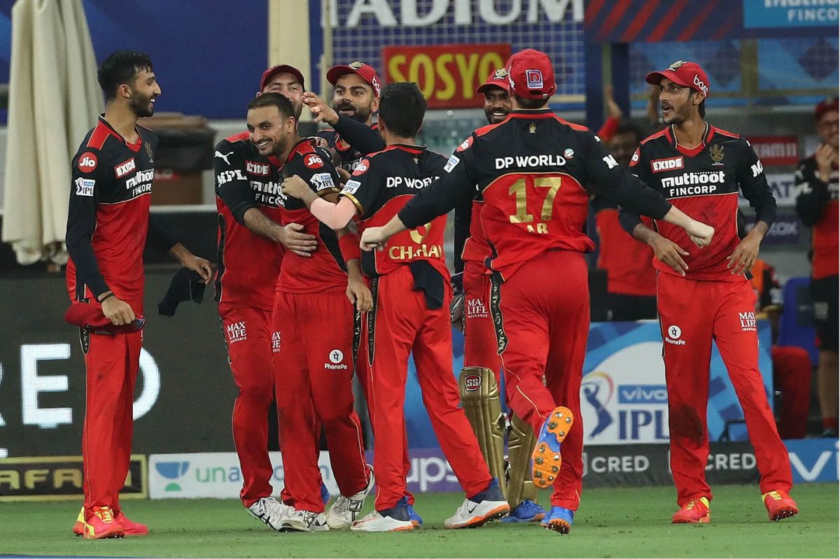 Royal Challengers Bangalore returned to winning ways following their 54-run victory over Mumbai Indians yesterday. (Photo courtesy IPL website)