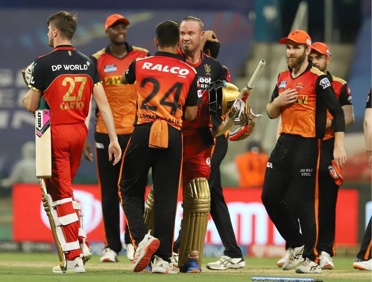 Sunrisers Hyderabad players, including West Indies all-rounder Jason Holder (second from left), celebrating beating Royal Challengers Bangalore in the Indian Premier League yesterday in Abu Dhabi. (IPL photo) 