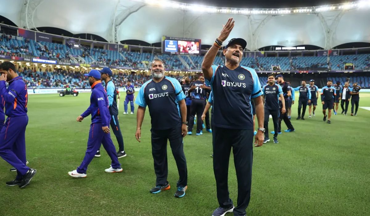 India coach Ravi Shastri bids farewell as India ended the World Cup on a winning note although they failed to reach the semi finals. Shastri will be replaced by Rahul Dravid.
