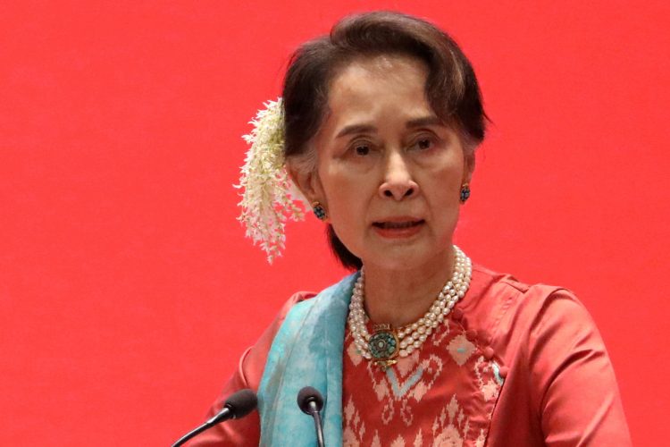 FILE PHOTO: Myanmar's State Counsellor Aung San Suu Kyi attends Invest Myanmar in Naypyitaw, Myanmar, January 28, 2019. REUTERS/Ann Wang/File Photo