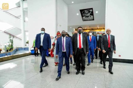 President Irfaan Ali (second from right) yesterday addressed a multi-sectoral meeting with the visiting Vice President of Ghana, Dr Mahamudu Bawumia (second from left) and his delegation, Members of the Cabinet, and representatives from both the Guyana and Ghana private sectors. The meeting was held at the Arthur Chung Conference Centre.
Vice President Bawumia, who arrived on Saturday, is on a four-day visit to Guyana. (Office of the President photo)