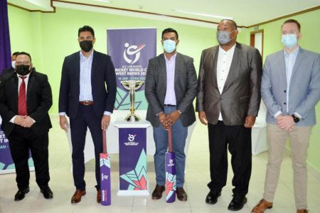 (L-R) President of the Guyana Cricket Board Bissoondyal Singh, Minister of Sports Charles Ramson Jr., ICC Under-19 World Cup 2022 Tournament Director Fawwaz Baksh, GCB vice-president Hilbert Foster and ICC Event Manager, Benjamin Leaver pose with the Under-19 World Cup trophy as Guyana was officially declared a host venue.