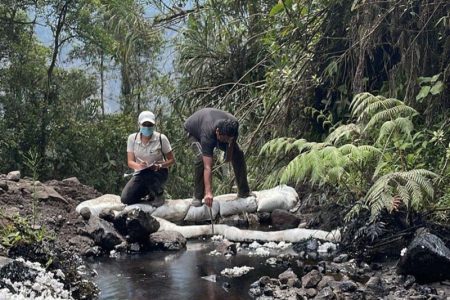  The oil spill was caused by the rupture of a pipeline belonging to OCP in a protected Amazon area [Ecuador’s Ministry of Environment via AFP]
