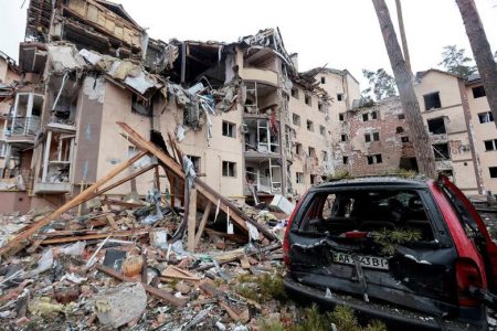 A view shows a residential building destroyed by recent shelling in the city of Irpin in the Kyiv region, March 2, 2022. REUTERS/Serhii Nuzhnenko