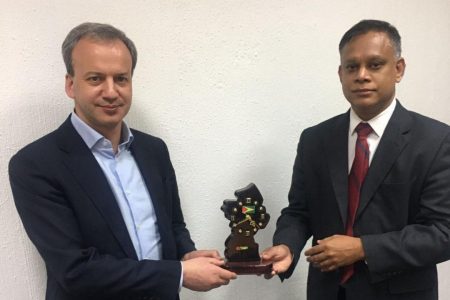 GCF Vice-President Anand Raghunauth greets World Chess Federation President Arkady Dvorkovich