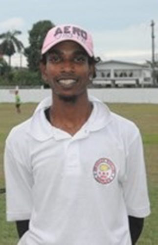 Pernell London scored 92 not out to earn Police a spot in the NBS second-division semi-final.
