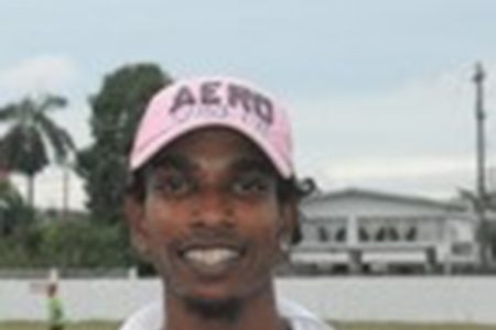 Pernell London scored 92 not out to earn Police a spot in the NBS second-division semi-final.
