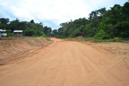 A section of the road that has been rehabilitated (Orlando Charles photo)