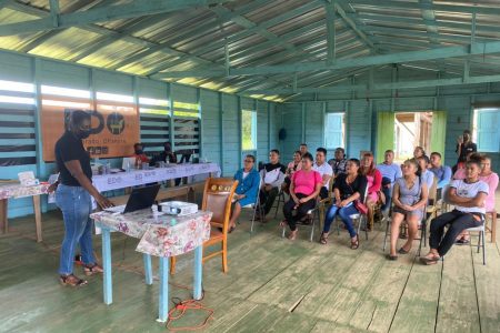 An El Dorado job camp session at Kamarang