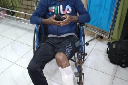 Injured Dalip Singh
