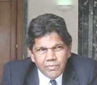 Dr Bertrand Ramcharan