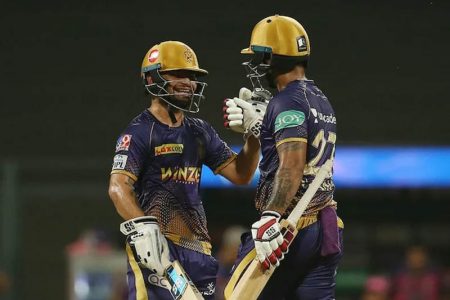 Nitish Rana and Rinku Singh celebrate KKR’s seven wicket win.
(Photo courtesy IPL website)