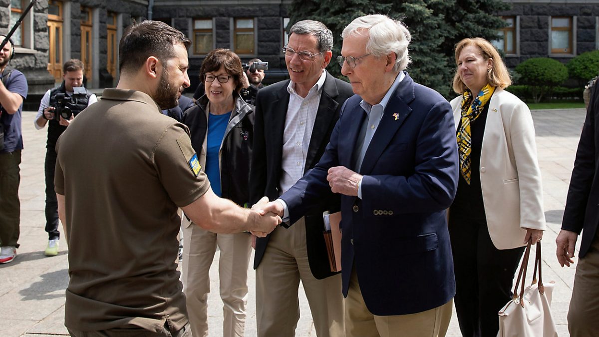 n this handout photo provided by the Ukrainian Presidential Press Office, Ukrainian President Volodymyr Zelenskyy, left, shakes hands with Senate Minority Leader Mitch McConnell, R-Ky., in Kyiv, Ukraine, Saturday, May 14, 2022. (Ukrainian Presidential Press Office via AP) 