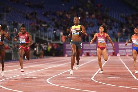 Shericka Jackson storms to victory in the Women’s 200m at the Rome Diamond League meet