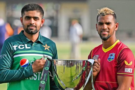 Pakistan skipper Babar Azam and West Indies ODI captain Nicholas Pooran with the trophy at stake. (Photo courtesy Twitter)