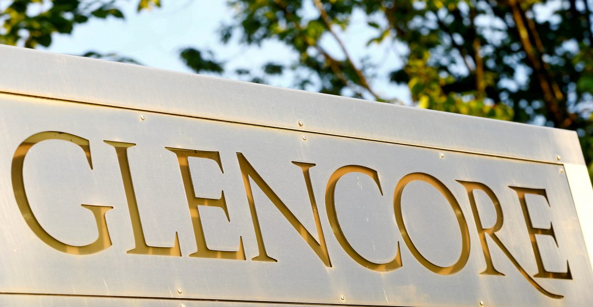FILE PHOTO: The logo of commodities trader Glencore is pictured in front of the company’s headquarters in Baar, Switzerland, July 18, 2017.  REUTERS/Arnd Wiegmann/File Photo