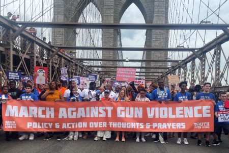People cross the Brooklyn Bridge as they attend “March for Our Lives” rally, one of a series of nationwide protests against gun violence, New York City, U.S., June 11, 2022. (REUTERS/Eric Cox photo) 