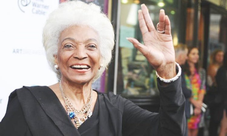  Nichelle Nichols 