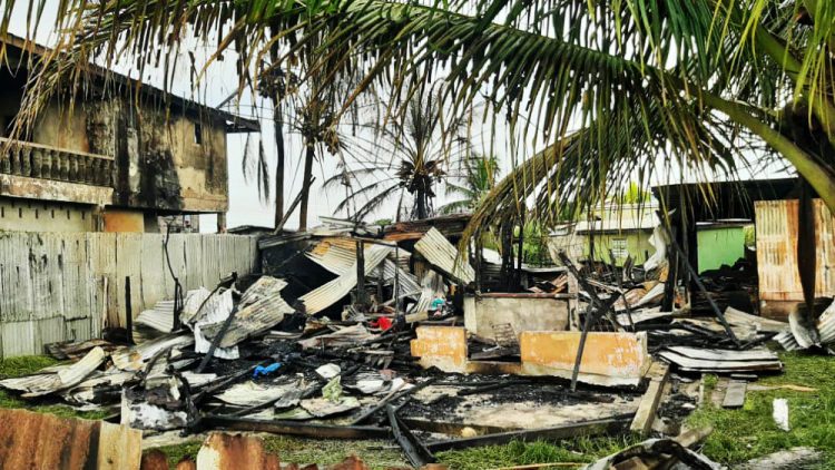 House, Business Destroyed In Anna Catherina Fire - Stabroek News