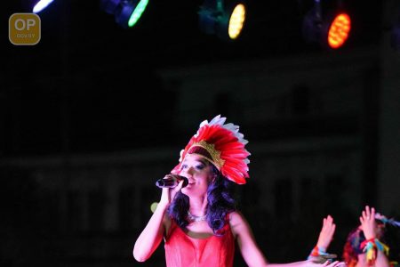  Karissia during one of her performances 