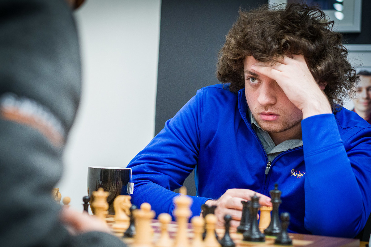 Chess World Unpacks Carlsen, Niemann Scandal – The Oberlin Review