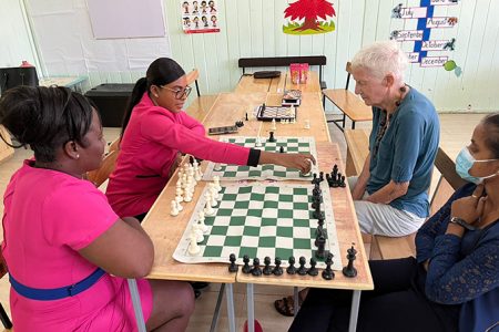 Managing Director of the Guyana Deaf Association Sabine McIntosh (second, right) held a learning session on chess with teachers at the David Rose School for the Handicapped recently.
