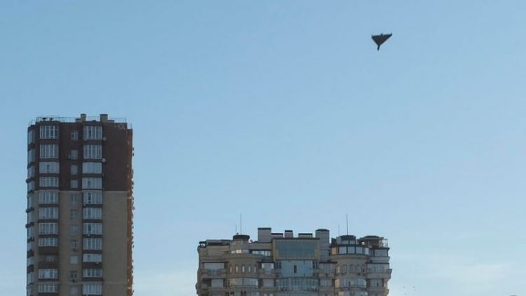 A drone flies over Kyiv during an attack, Ukraine, 17 October 2022, amid the Russian invasion. At least two civilian people were killed as Deputy Head of the Office of the President of Ukraine Kyrylo Tymoshenko said. Several residential buildings were damaged as a result of attacks by 'kamikaze drones' targeting the Ukrainian capital, Kyiv, Mayor Vitali Klitschko said on Telegram. [EPA-EFE/SERGEY SHESTAK]