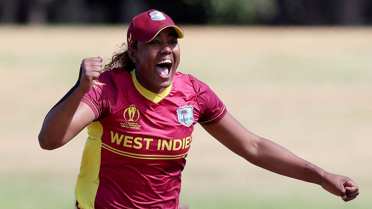 Hayley Matthews picked up a career-best 4-12 and scored 30 in the third T20I between West Indies and New Zealand