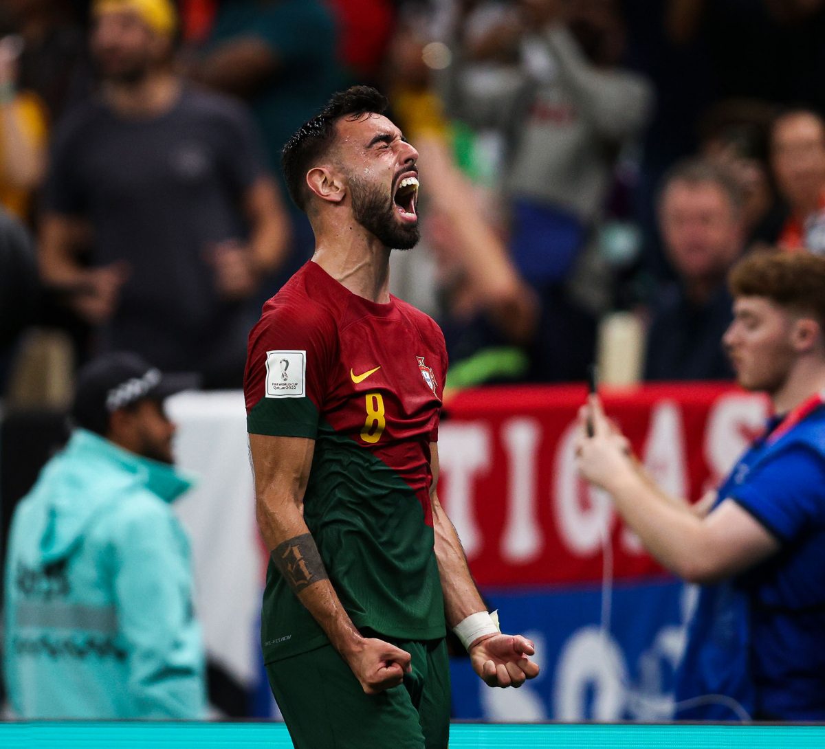 Bruno Fernandez exults after scoring against Uruguay yesterday to send Portugal through to the next round. (Photo Twitter)